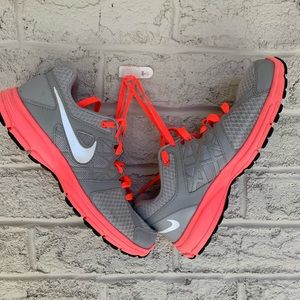 Nike Relentless 2 size 8&1/2